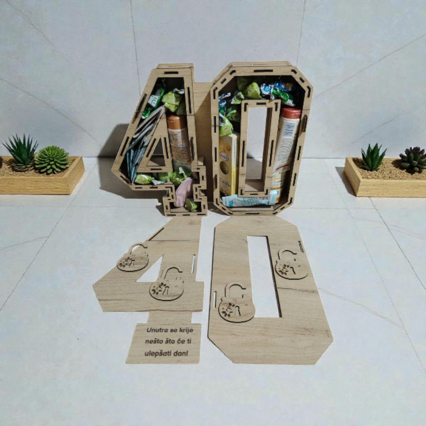 Kutija u obliku broja 40