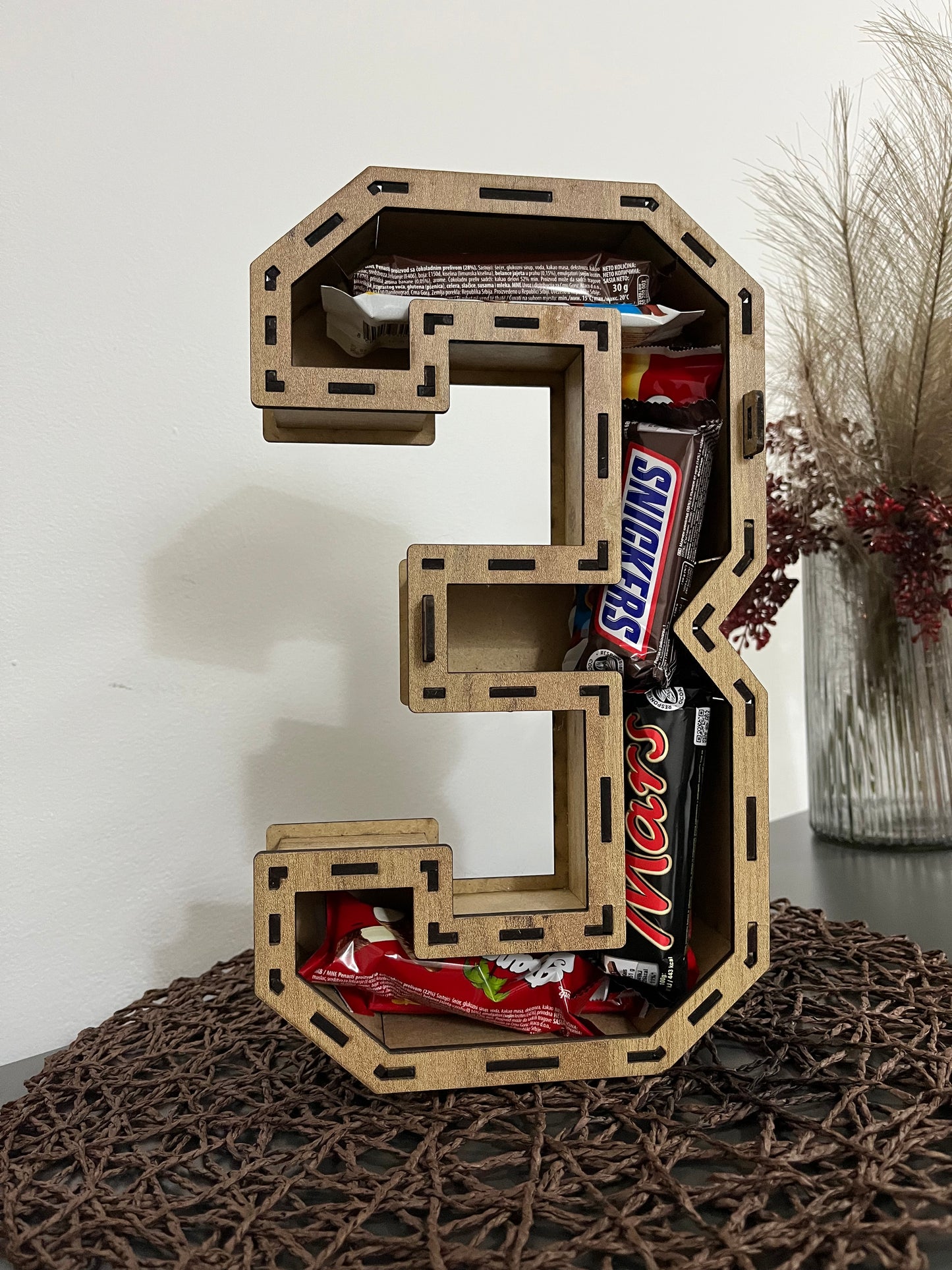 Kutija u obliku broja 3