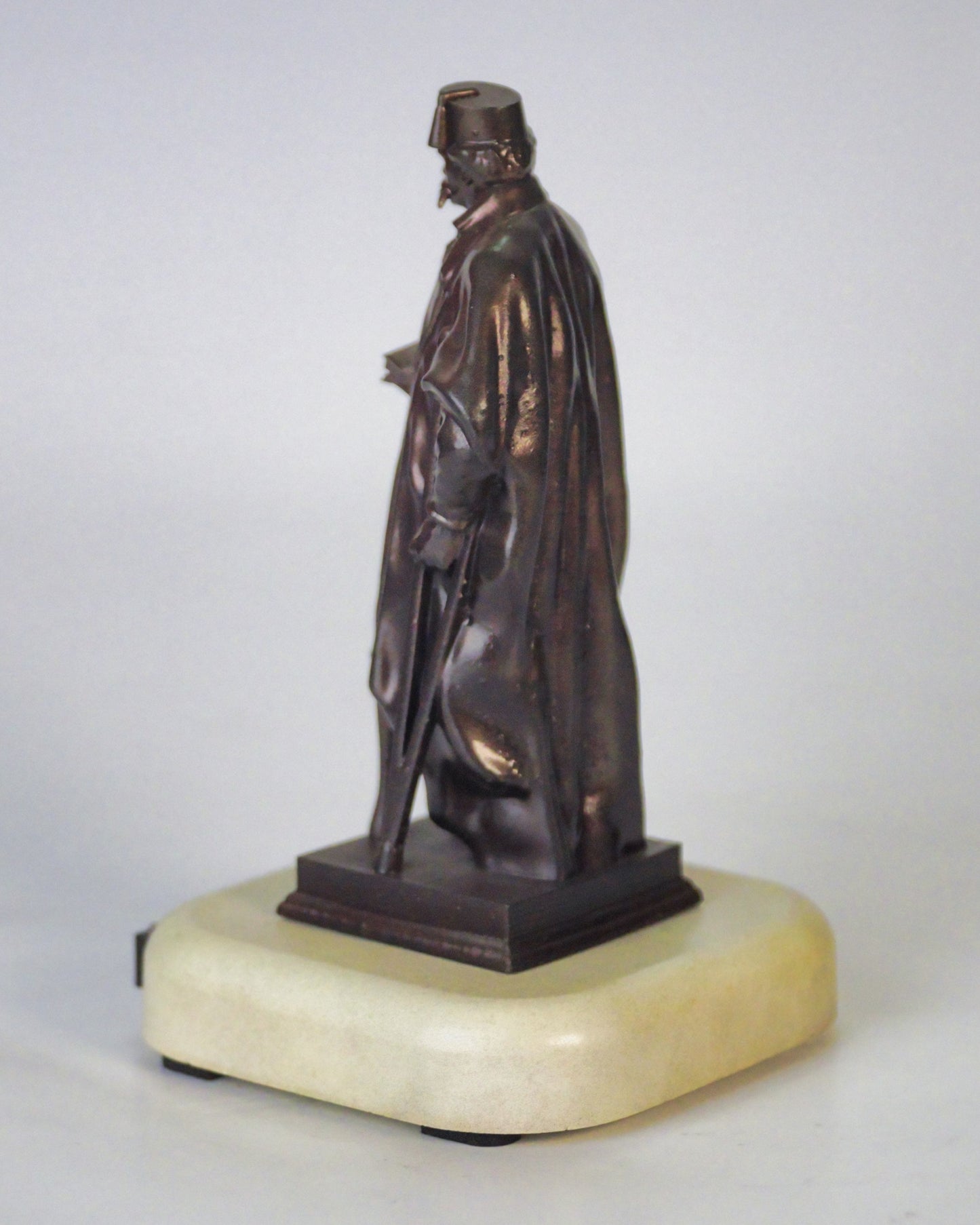 Statua Vuka Karadžića