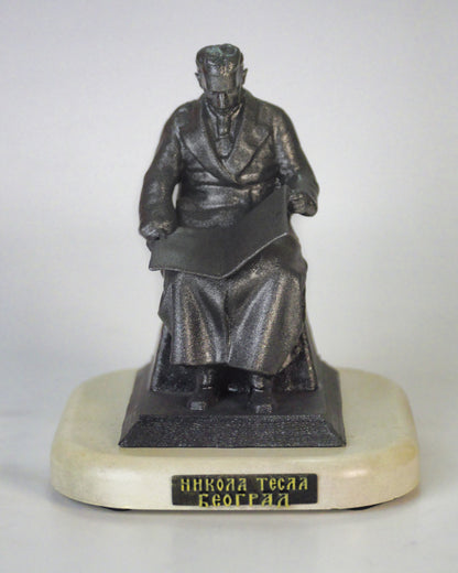 Spomenik Nikola Tesla