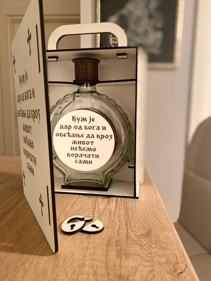 Personalizovana flaša za piće sa kutijom
