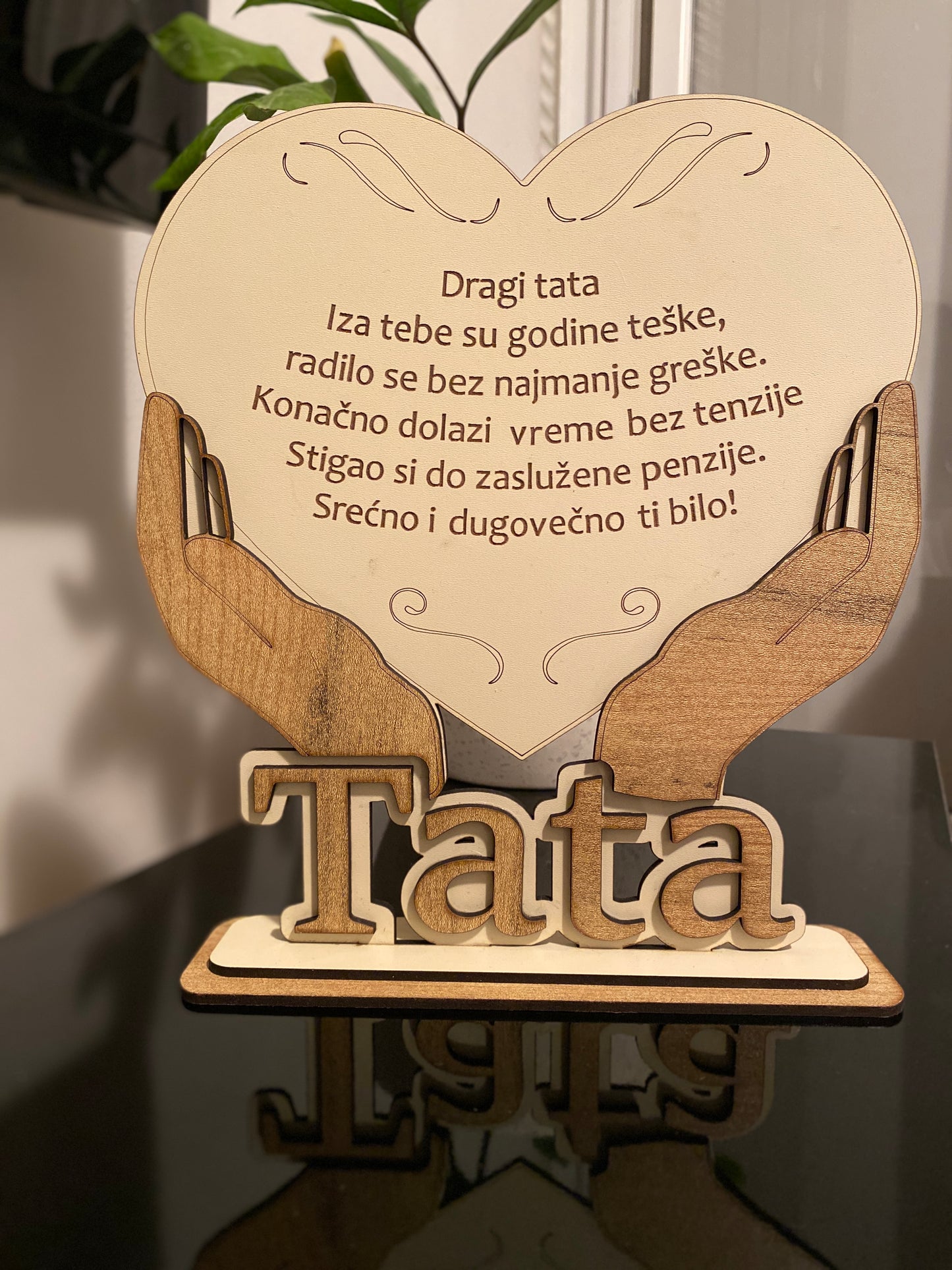 Ukrasni stalak - tata
