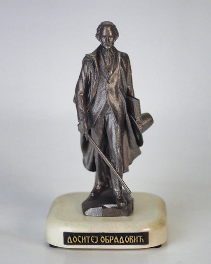 Statua Dositeja Obradovića