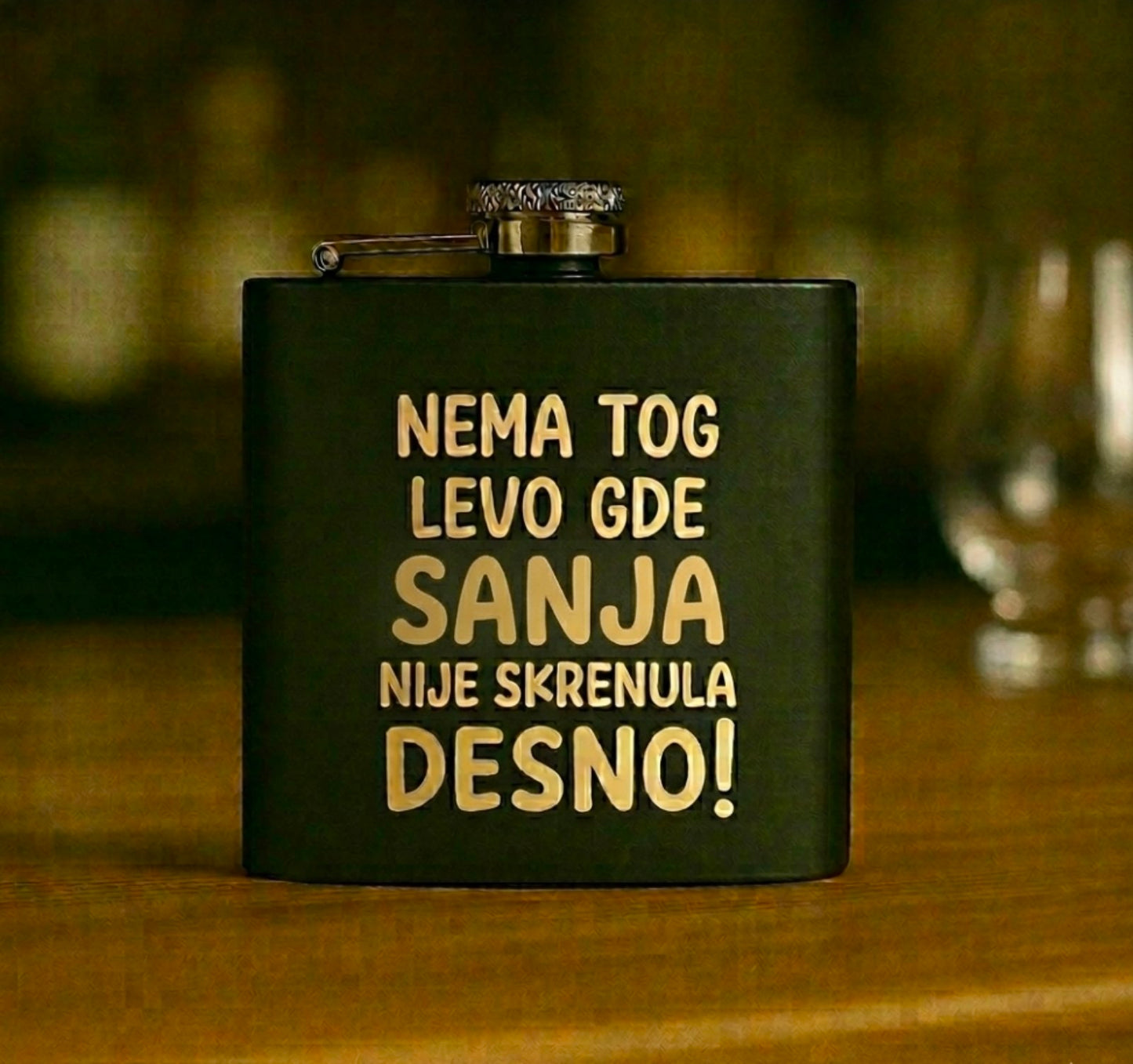 Nema tog levo gde Sanja nije skrenula desno