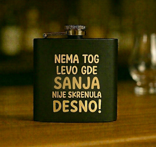 Nema tog levo gde Sanja nije skrenula desno